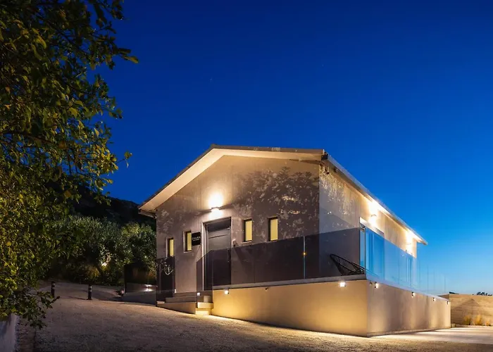 Ethafos Luxury Apartment